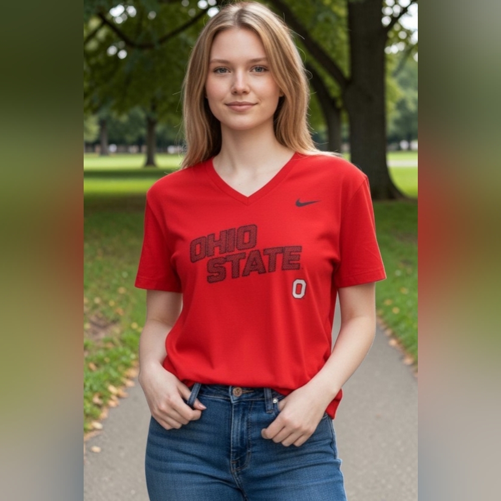 Nike Women's Size XL V neck Drifit Ohio State Buckeyes Team Gear